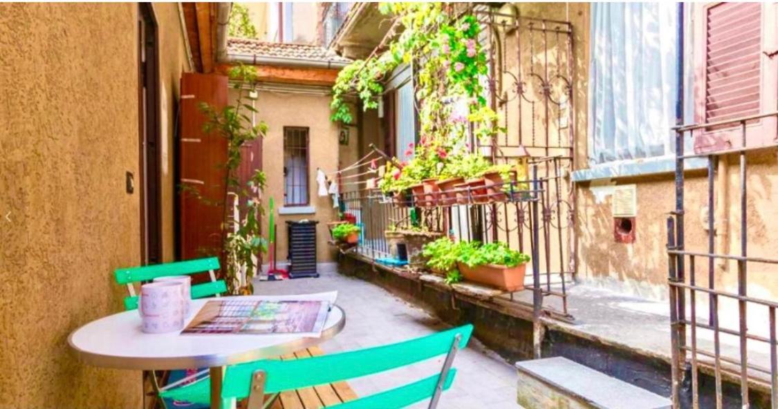 Aria Condizionata, Loft A 13' Dal Duomo Con Ampio Balcone Wifi E Netflix Apartment Milan Exterior photo